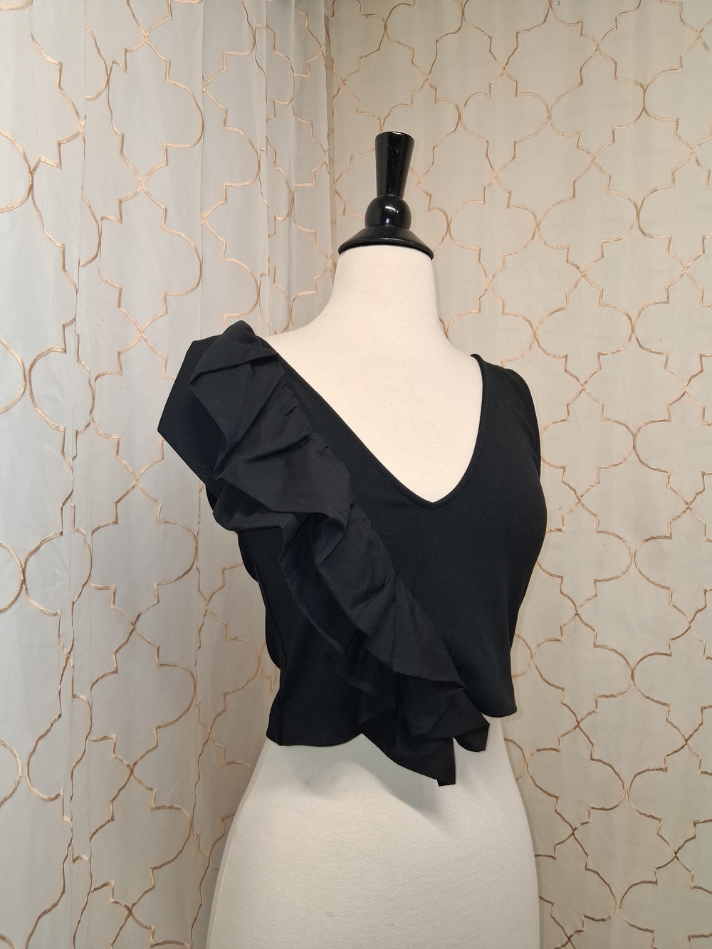 Zara Black One-Shoulder Ruffle Crop Top - Picture 2 of 6